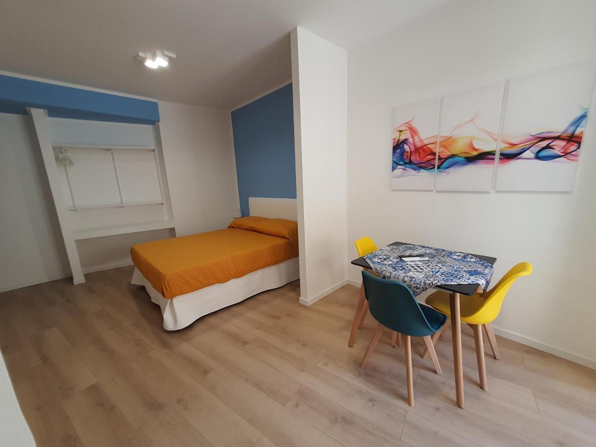 A Casa Di Claudia Apartment Palermo Exterior photo